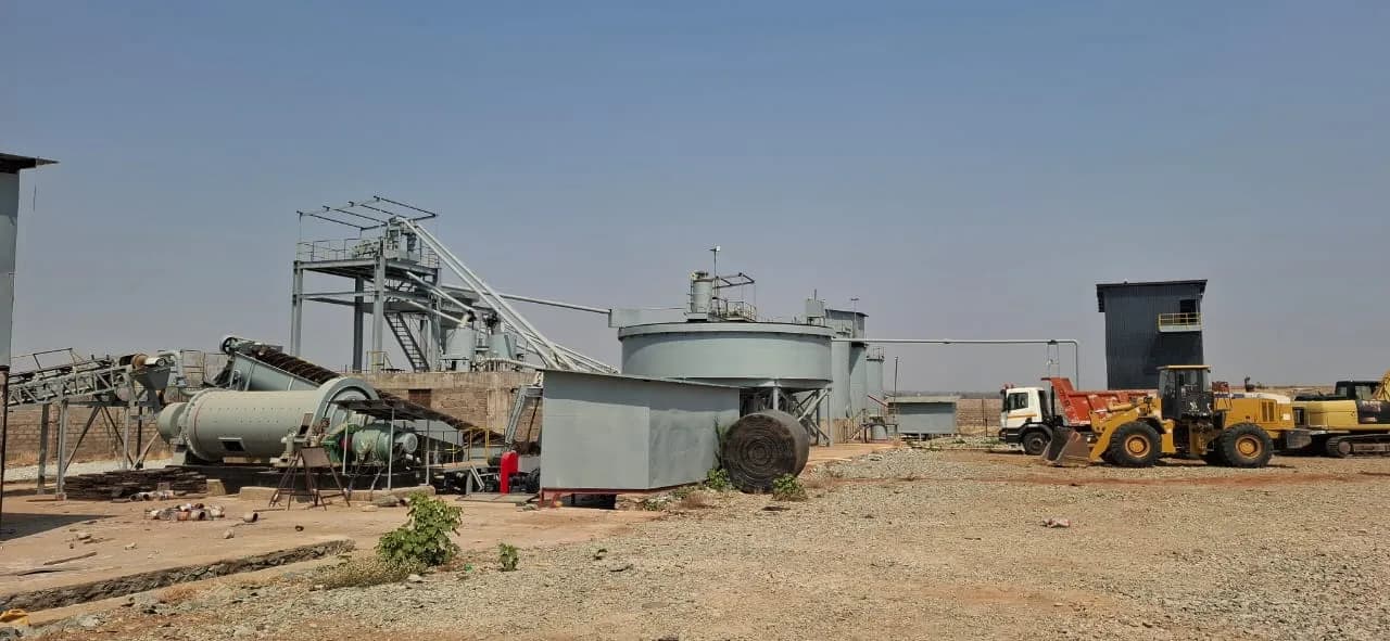 Mill circuit and water tower at the CIP plant