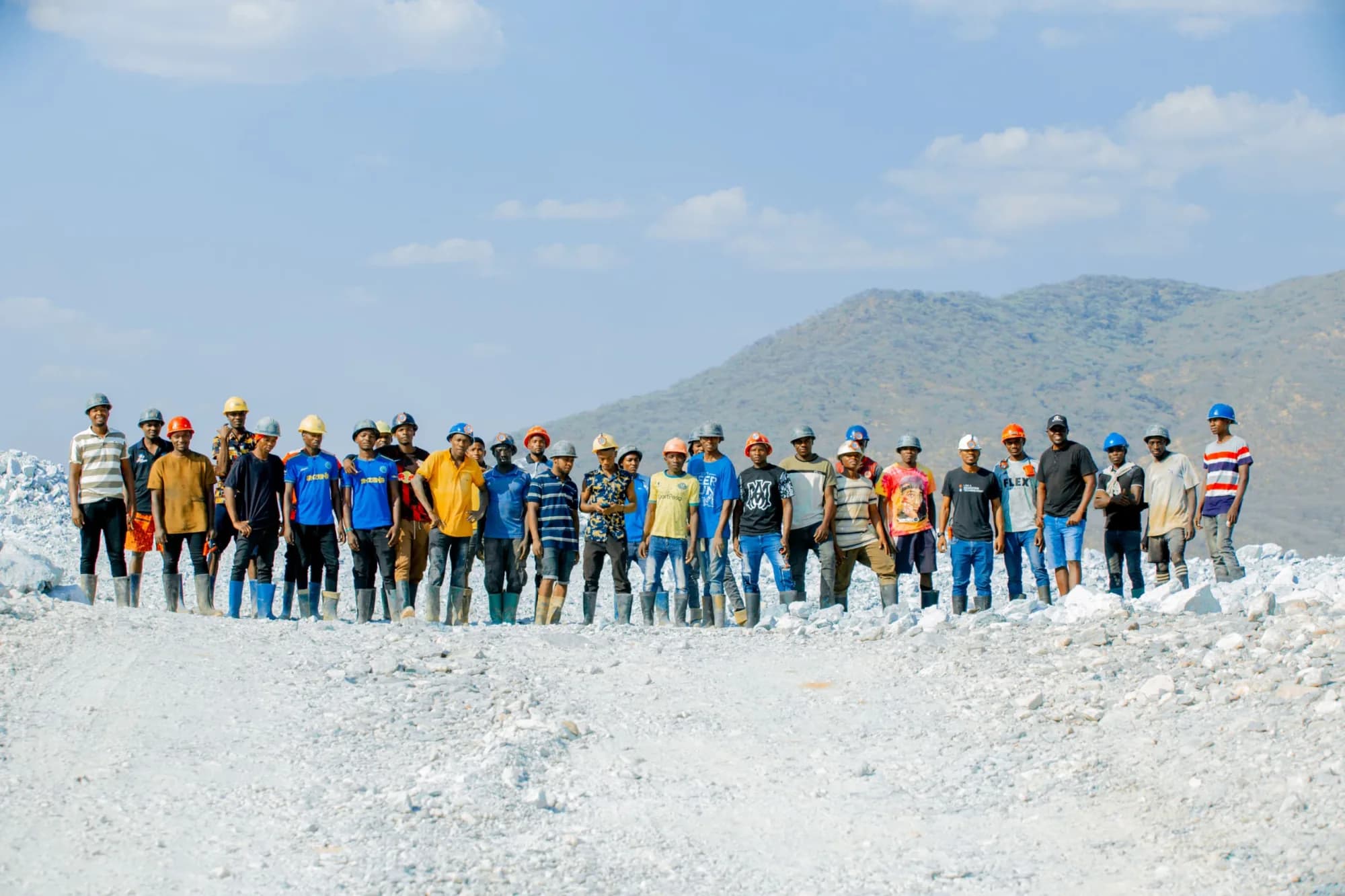 Full site team on the quarry floor